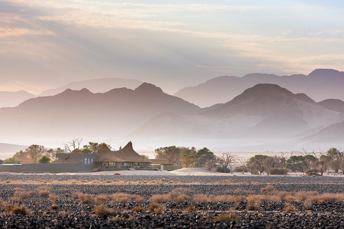 siren-feixing-namibiya-tanxian