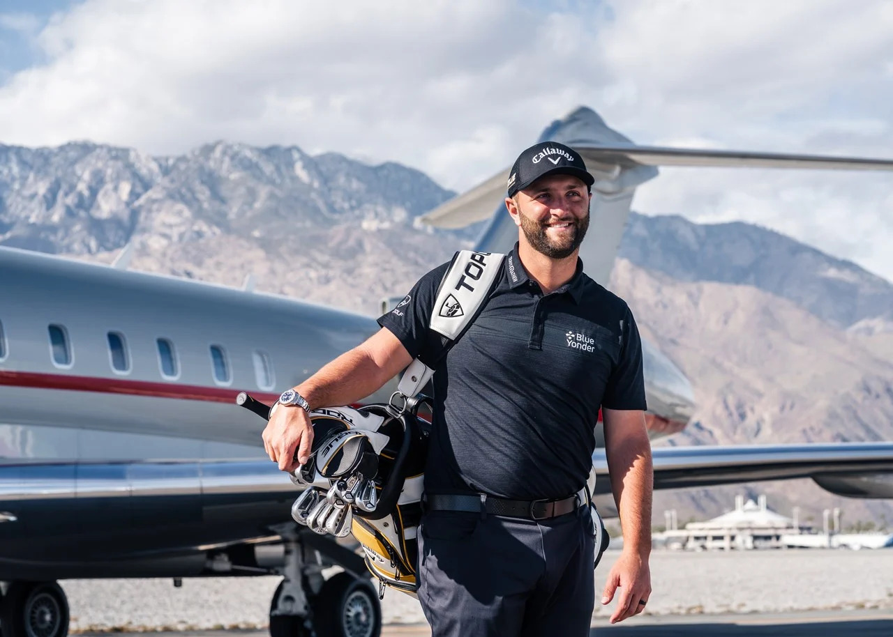 VistaJet for golf