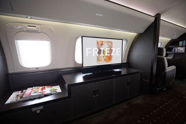 VISTAJET TO ART