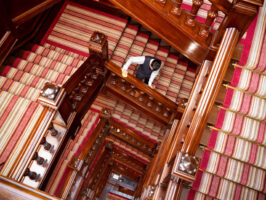 the-connaught-stairwell-3pcekaibof2zf01ug2cmps.jpg