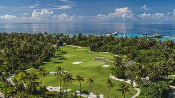 velaa_private_island_golf-1-3pcekbn191voffrowv0j5s.jpg